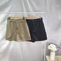 質感挺料滑布口袋西裝短褲_2