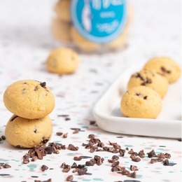 可可豆莢碎粒球