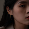 麻花圈雙線條垂墜．耳骨夾(單支) - 銀色/金色_1