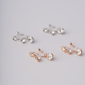 日本直送 | 垂墜三鑽鋯石．U型耳夾 - 銀色/玫瑰金色_7