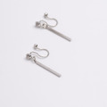 日本直送 | 單鑽垂墜極簡線條．U型耳夾 - 銀色/金色_5