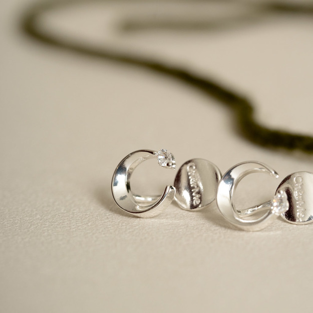 自訂款｜簡約彎月鑲鑽．蚊香盤耳夾 - 銀色/玫瑰金色