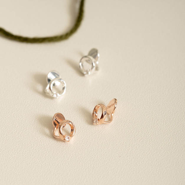 自訂款｜莫比烏斯圓圈鑲鑽．蚊香盤耳夾 - 銀色/玫瑰金色