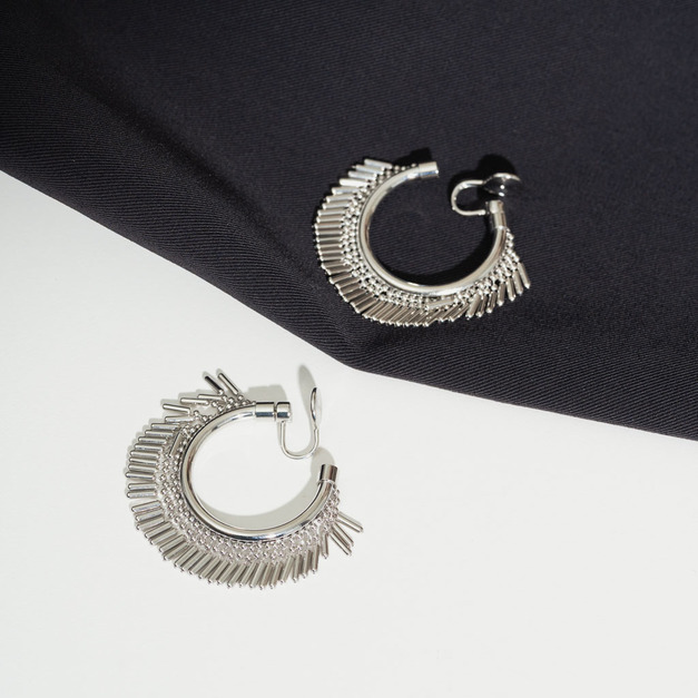 可轉動光芒線條C圈．蚊香盤耳夾 - 銀色/香檳金色