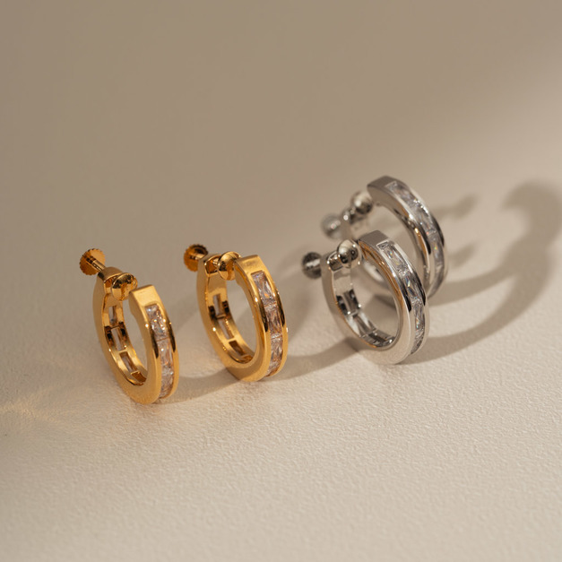 極簡鑲鑽環圈．一體成形螺旋耳夾 - 銀色/金色