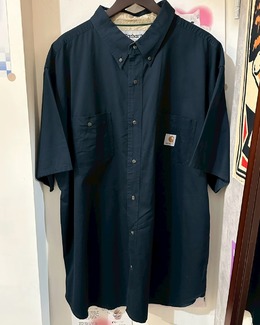 卡哈素色工裝襯衫