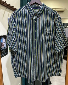 條紋襯衫