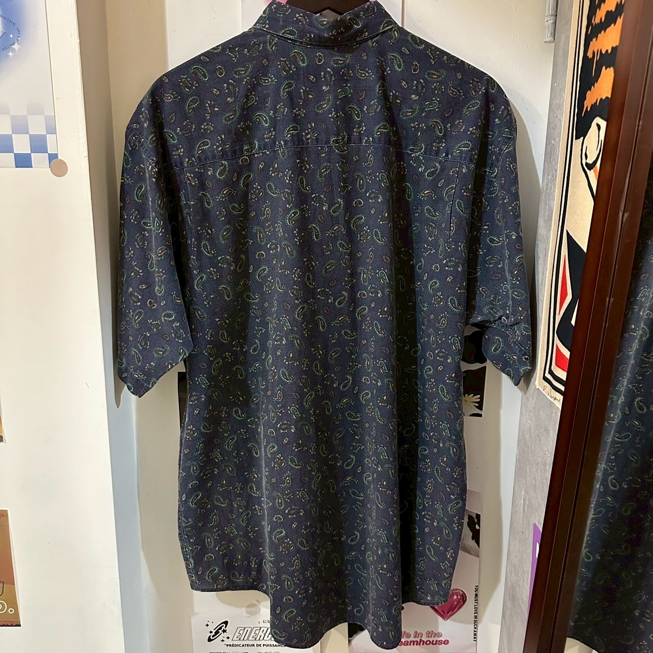 深藍變形蟲襯衫_293781e5bf4935948d5cd7907dfd84eb.jpg