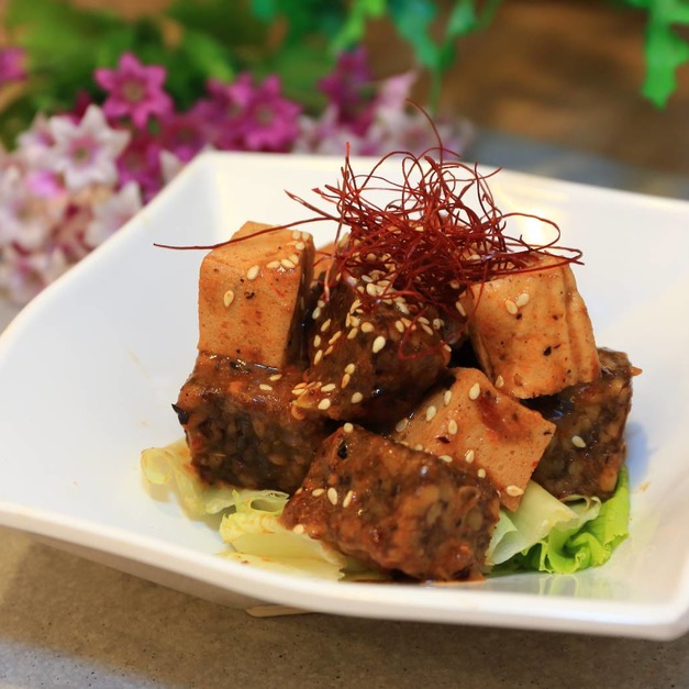 【0305】麻辣百頁米血