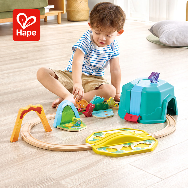 【德國Hape】恐龍世界火車玩具盒組合