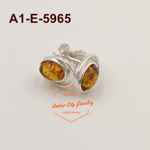 極簡橢圓外框琥珀純銀針式耳環(棕)