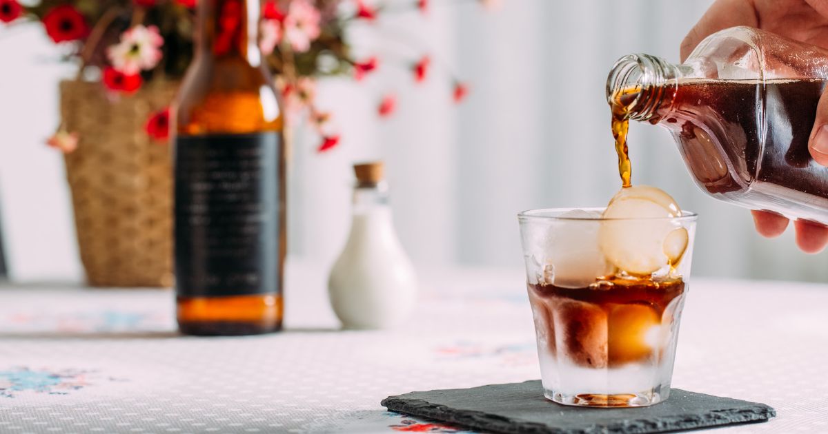 甘甜、沁涼、有層次！四個步驟教你做紅翻全球的 Cold Brew 冷萃咖啡！