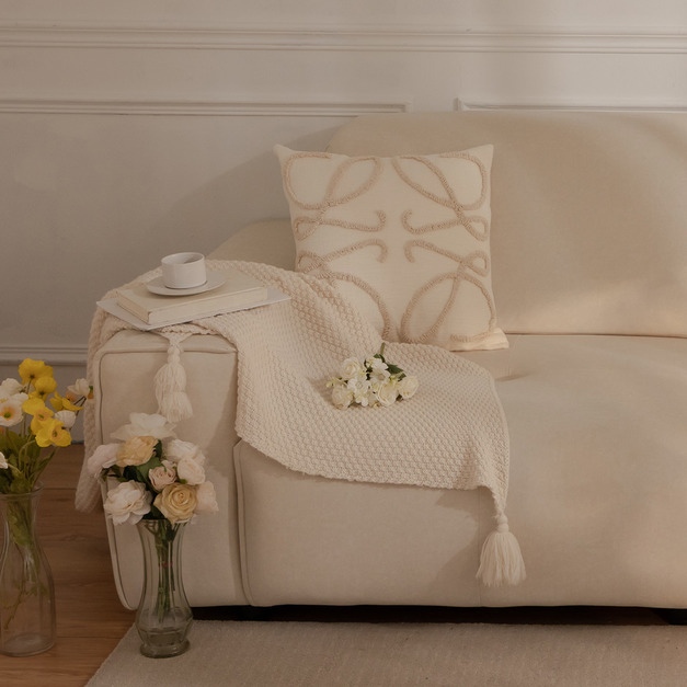 暖嶼｜輕奢法式浮雕抱枕