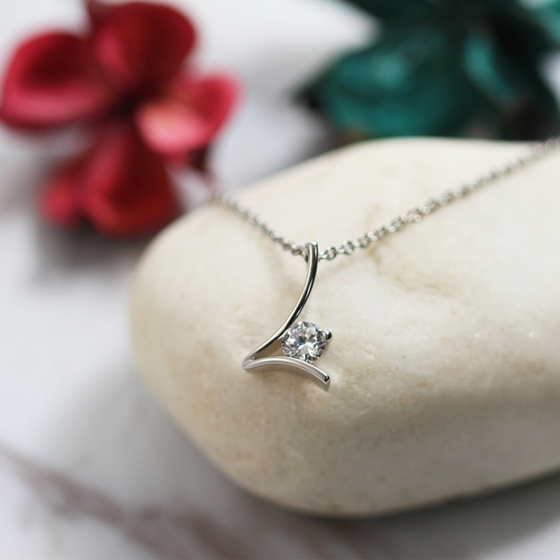 925純銀｜L曲線單鑽鋯石項鍊 SHS241
