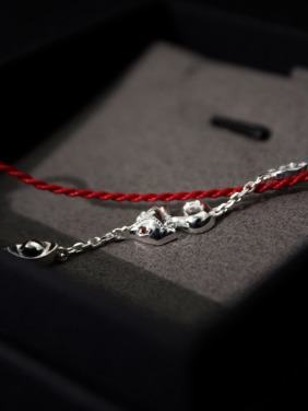 925純銀｜招桃福狸紅線手鍊 HL0297B01