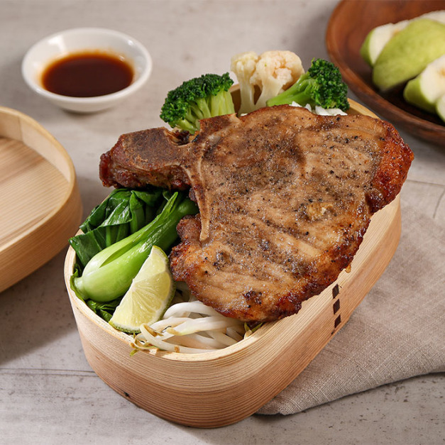 超厚切古早味鐵路排骨