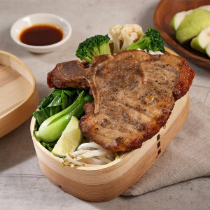 超厚切古早味鐵路排骨