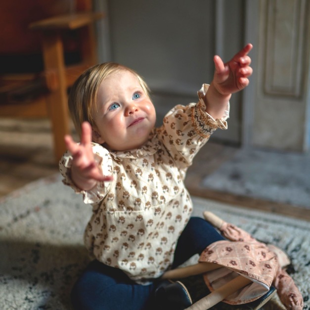 LALi JUNIPER ROMPER - TEXTURED FLORAL 花紋連身服