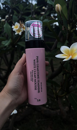 粉寶石女性私密嫩白潔淨慕斯200ml