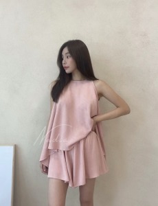 高單粉色棉麻顯瘦套裝