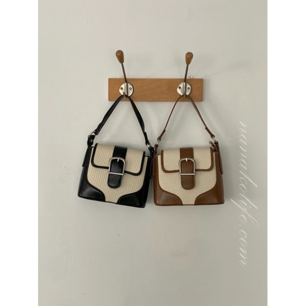 G03 正韓牛皮拼接設計小方包