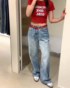 新品♢J10爆單必買~壓紋復古刷白牛仔褲