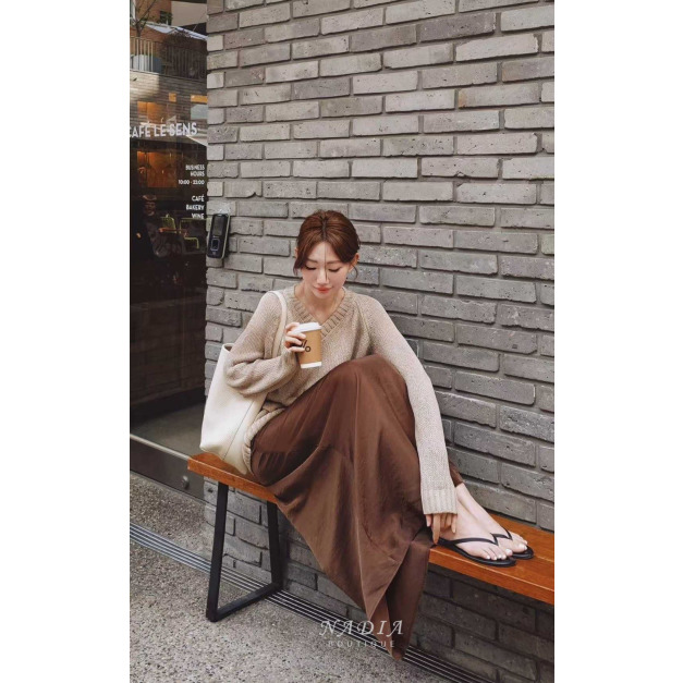 新品♢慵懶氣息．V領針織上衣