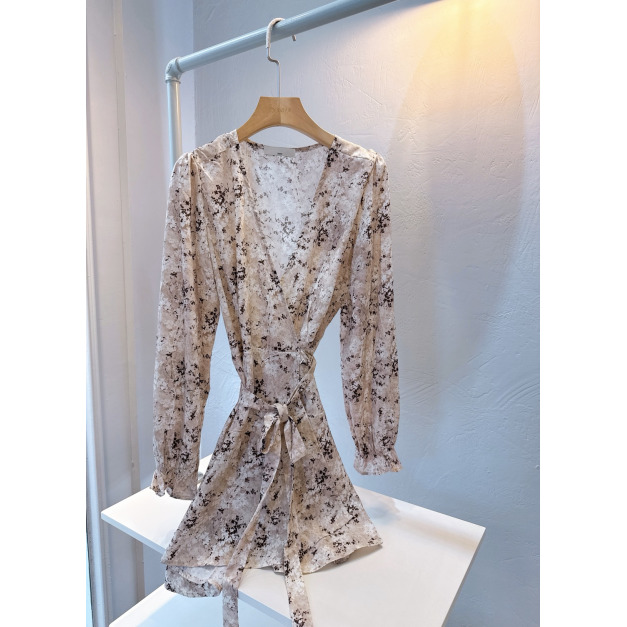 新品｜法式花影綁帶洋裝 Floral Wrap Dress