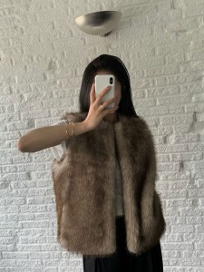 新品｜高質感仿皮草背心