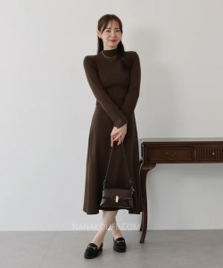 優雅腰褶親膚針織長洋裝 3色