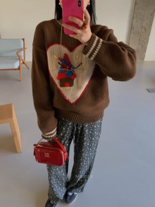 新品必買｜聖誕愛心小屋厚針織毛衣（2色）