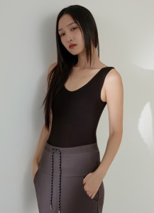 現貨新品必買｜ 雙V無縫發熱Bra背心 5色