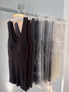 現貨新品必買｜ 雙V無縫發熱Bra背心 5色