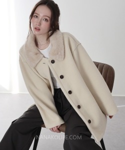 必買~一穿就離不開的氣質毛領外套 2色