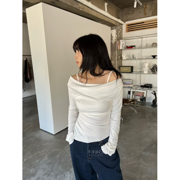 新品｜微一字細肩上衣 2色