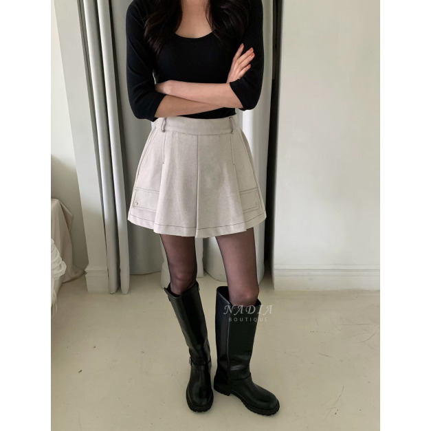 新品｜後鬆緊挺版百搭褶皺短褲2色