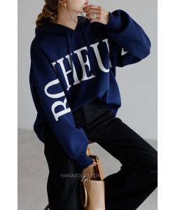 大字母溫暖厚磅連帽上衣 2色