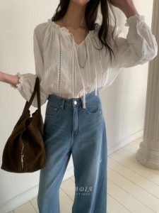 新品必買｜露肩蕾絲拼接棉感上衣