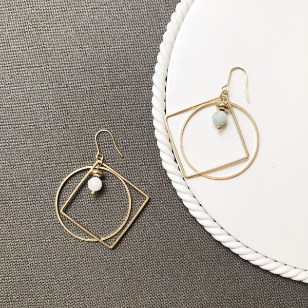 靜謐天然石｜黃銅耳環｜摩根石(可改夾)