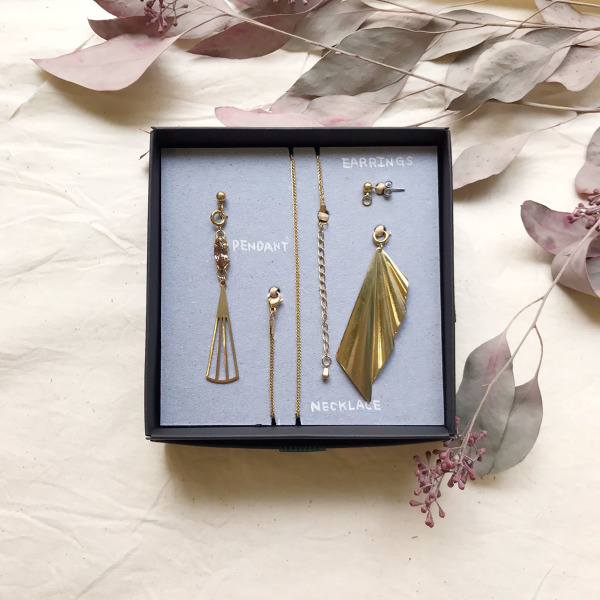 黃銅飾品組｜金色羽翼