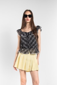 格紋荷葉上衣