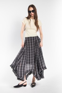 格紋飄逸長裙