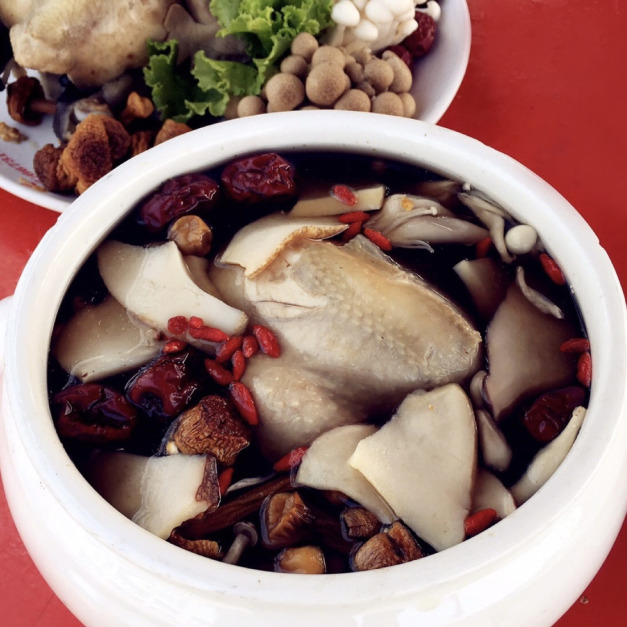 ❄️何首烏雞湯
