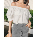 一字領露肩短袖上衣