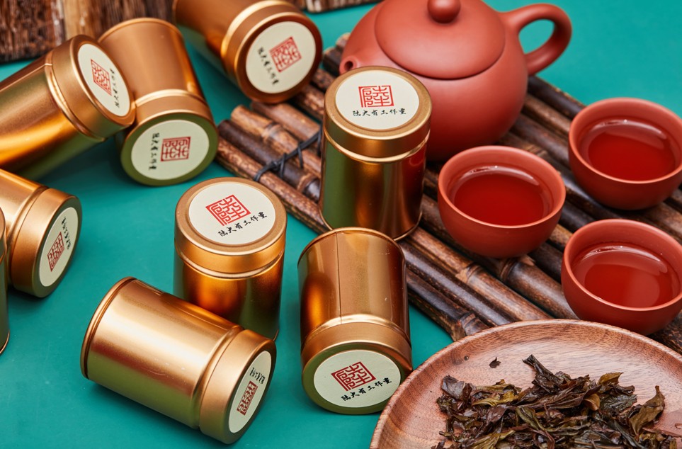 茶葉罐包裝的選擇，台灣哪邊能訂製您的茶葉罐包裝呢? 訂製茶葉包裝工廠推薦