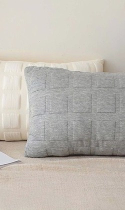 JOJO慢回彈石墨烯抗菌枕頭/寧靜灰、純乳白二色