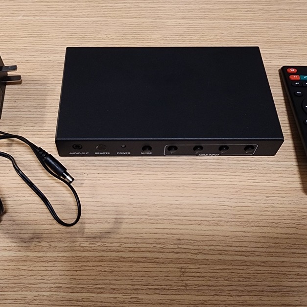 special iPhone vertical mirror adapter with bluetooth USB mouse