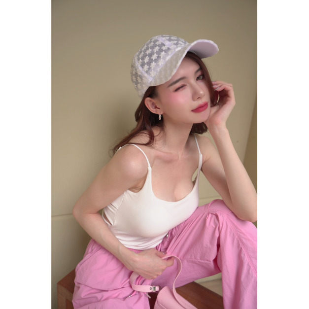 ➤透氣時髦小花朵網紗鴨舌帽