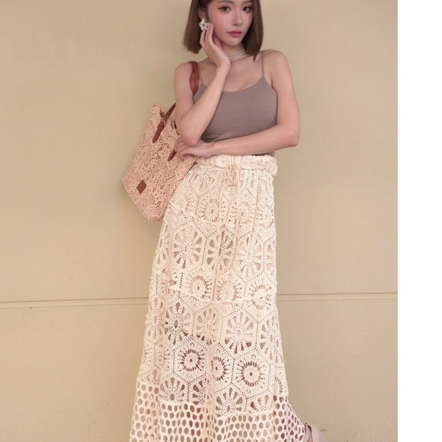 ➤絕美勾花渡假鬆緊長裙