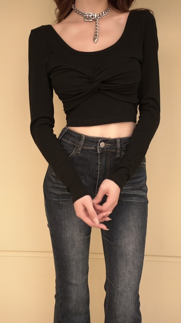 ➤基本百搭圓領短版扭結長袖上衣 (2色)